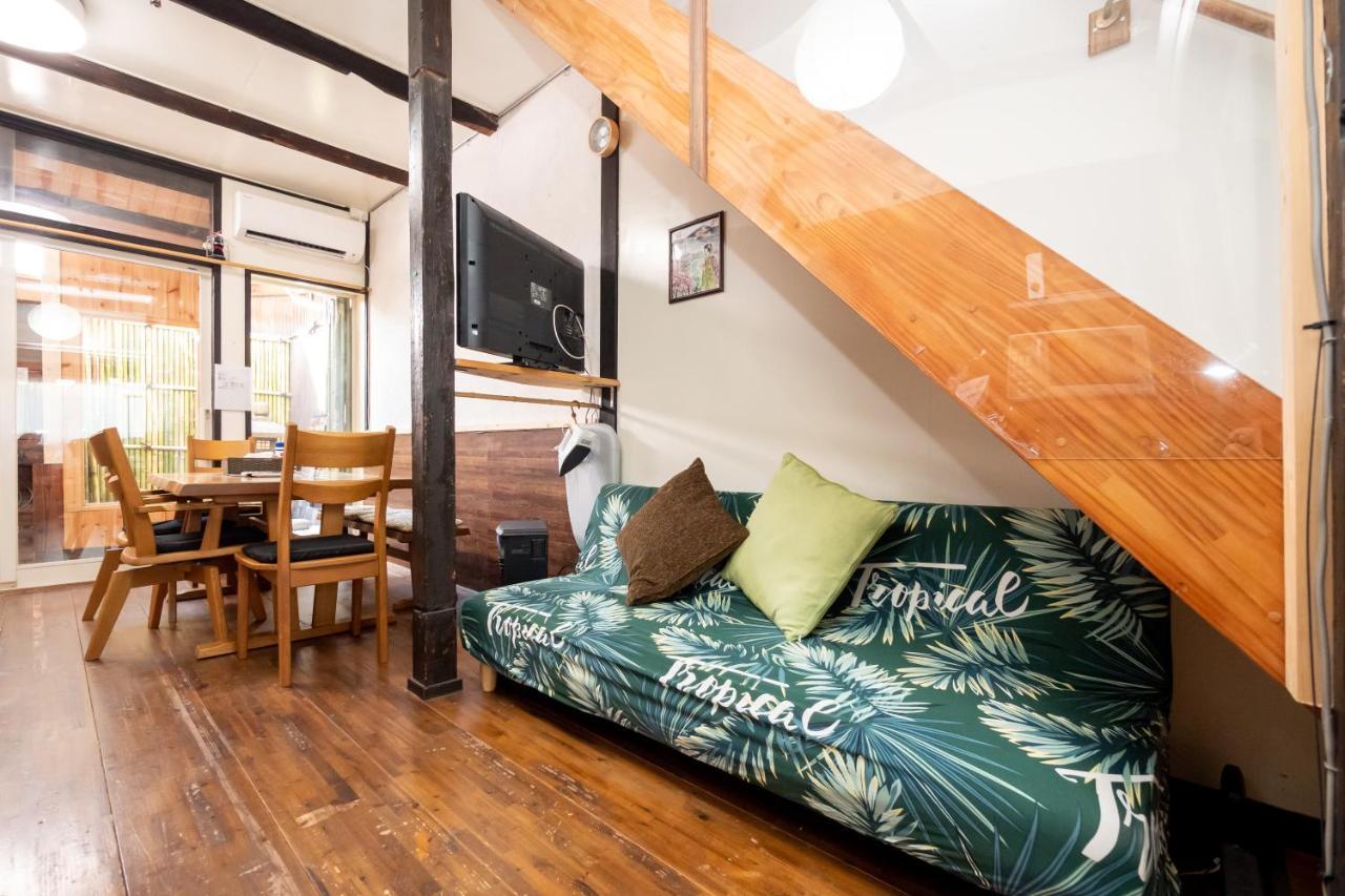Guesthouse Oneworld Shijo四条京町屋 Kyoto Dış mekan fotoğraf