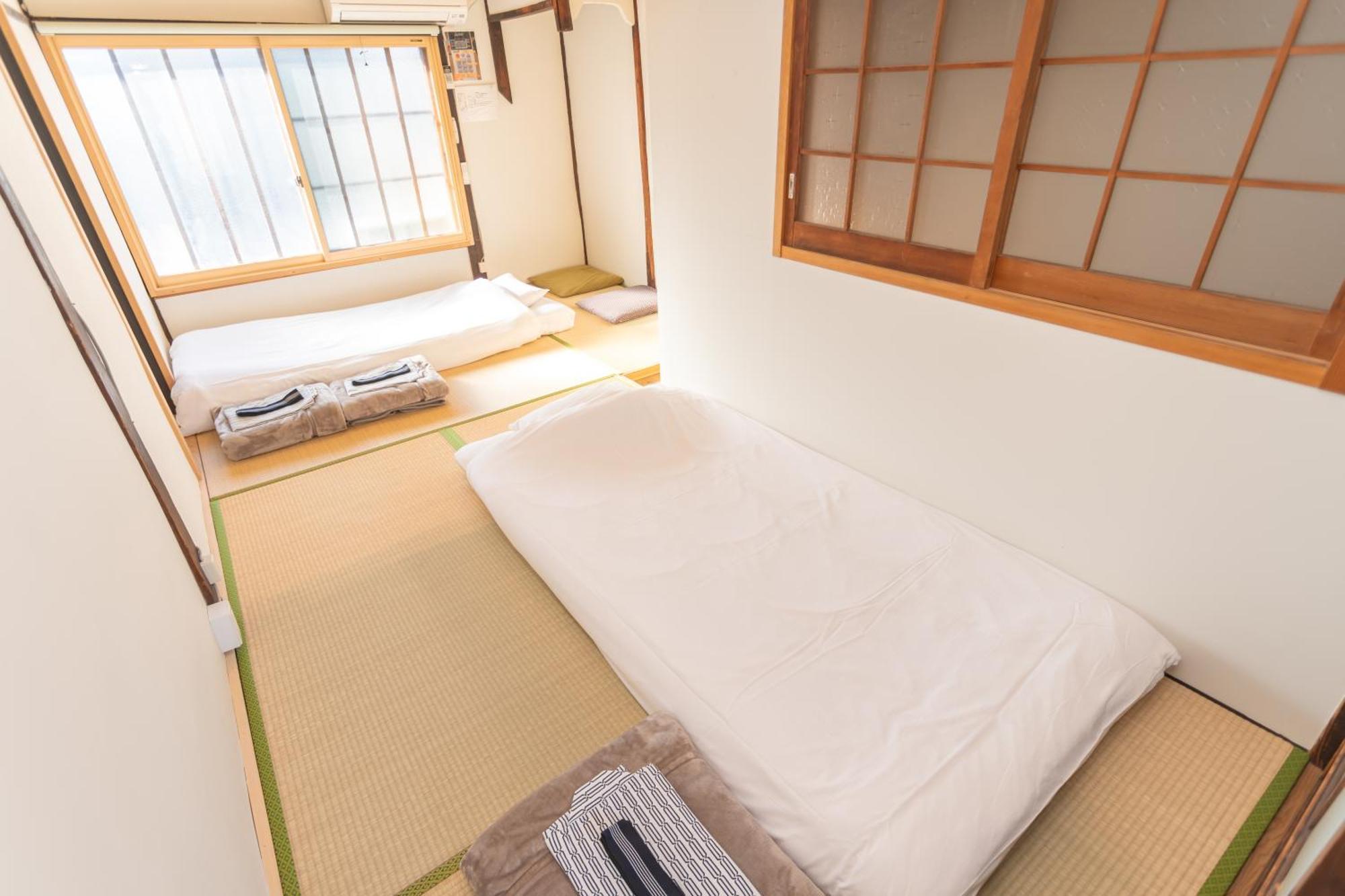 Guesthouse Oneworld Shijo四条京町屋 Kyoto Dış mekan fotoğraf