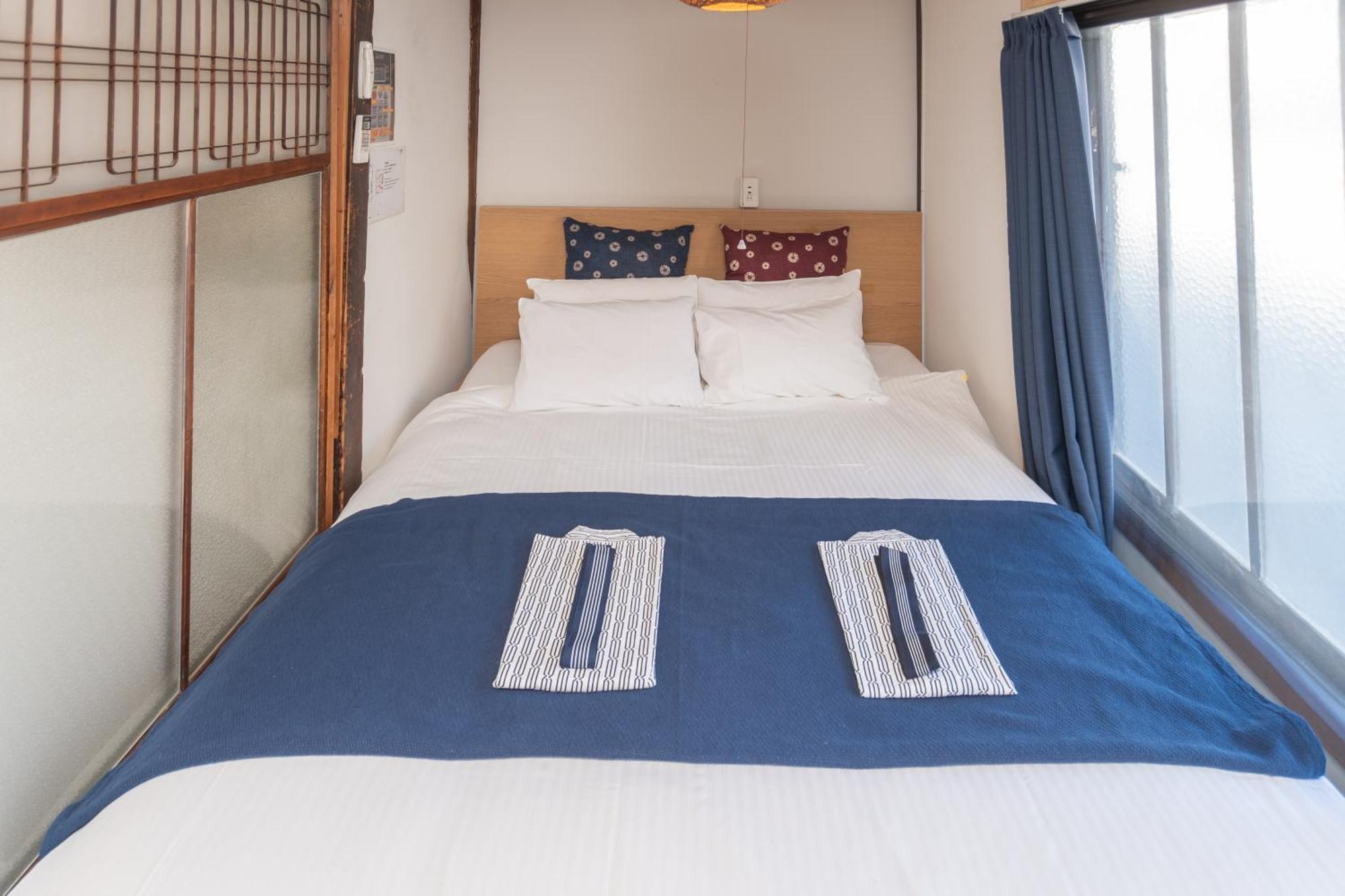 Guesthouse Oneworld Shijo四条京町屋 Kyoto Dış mekan fotoğraf