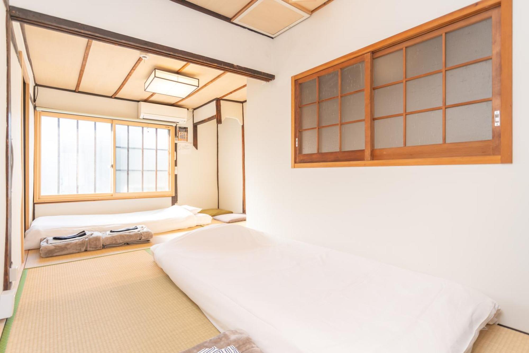 Guesthouse Oneworld Shijo四条京町屋 Kyoto Dış mekan fotoğraf