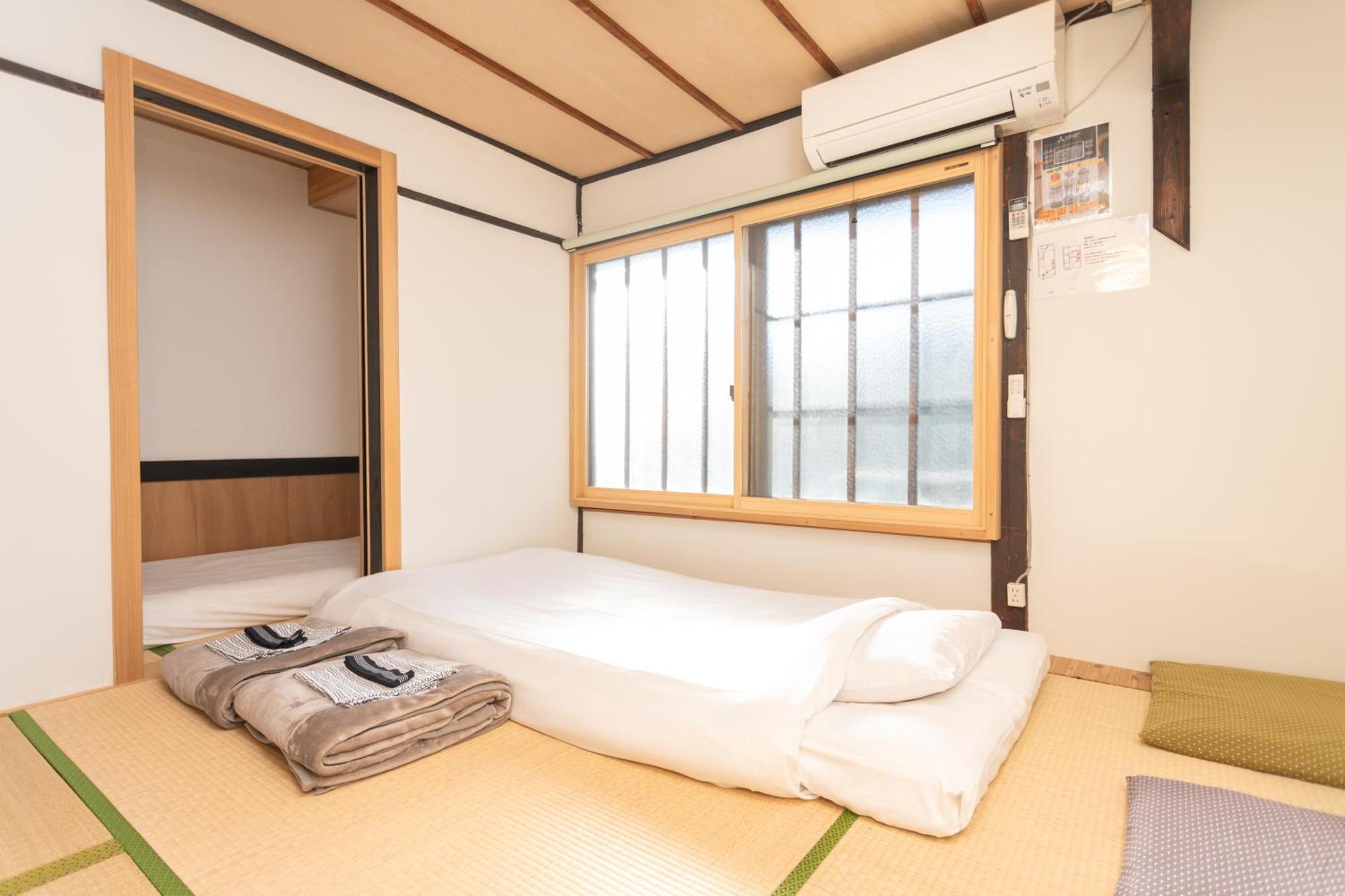 Guesthouse Oneworld Shijo四条京町屋 Kyoto Dış mekan fotoğraf